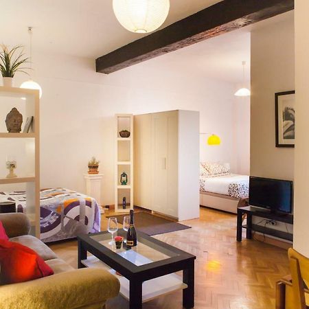 Segovia Apartment มาดริด ภายนอก รูปภาพ